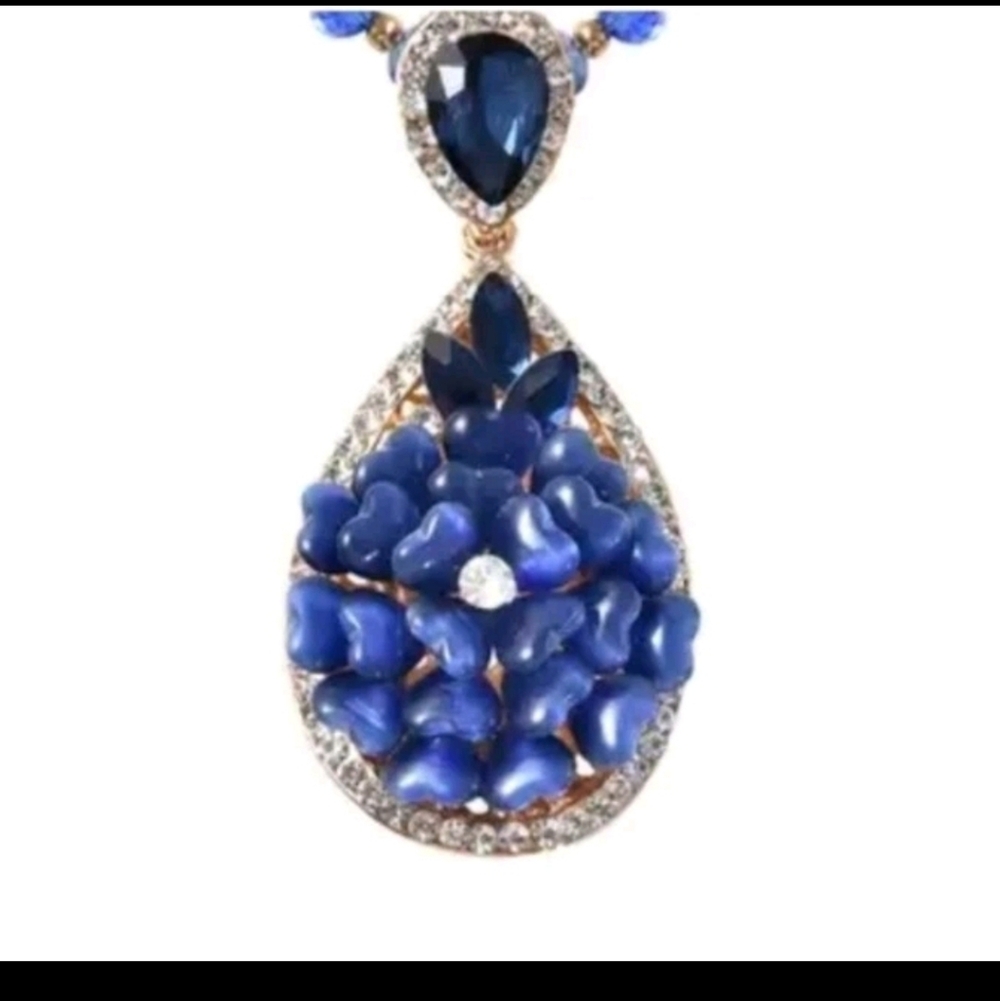 Royal Blue Floral Cat's Eye Teardrop  Crystal Bead Pendant Necklace Goldtone - Picture 4 of 6